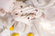 Flairbroek met kersenprint | AOP Pink Sketch