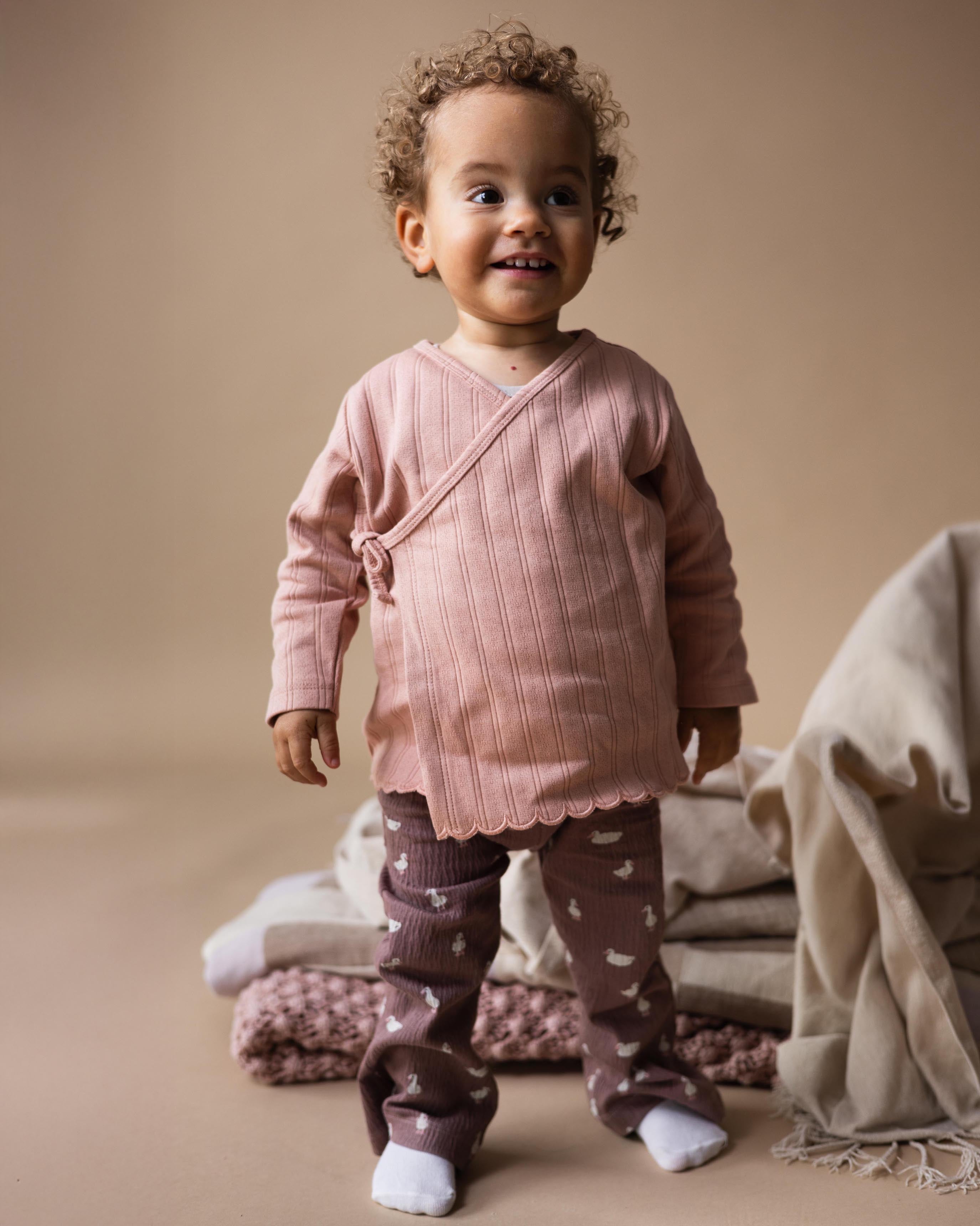 Oudroze broek met print | AOP Purple Animal