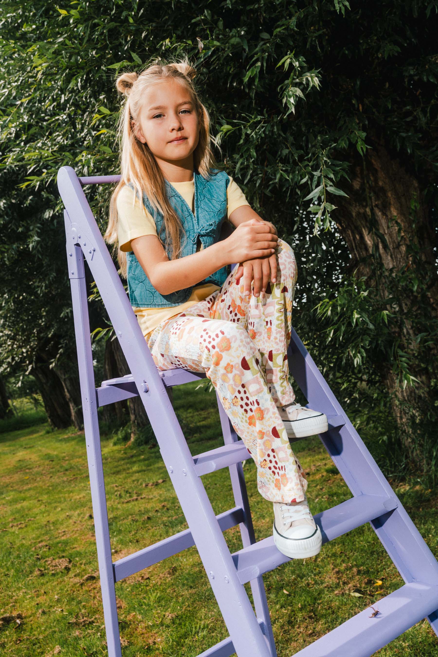 Flairbroek met grafische print | AOP Yellow Graphic