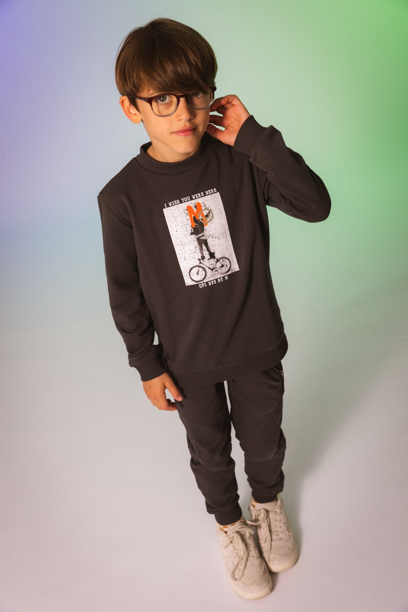 SWEATER | Black Ink