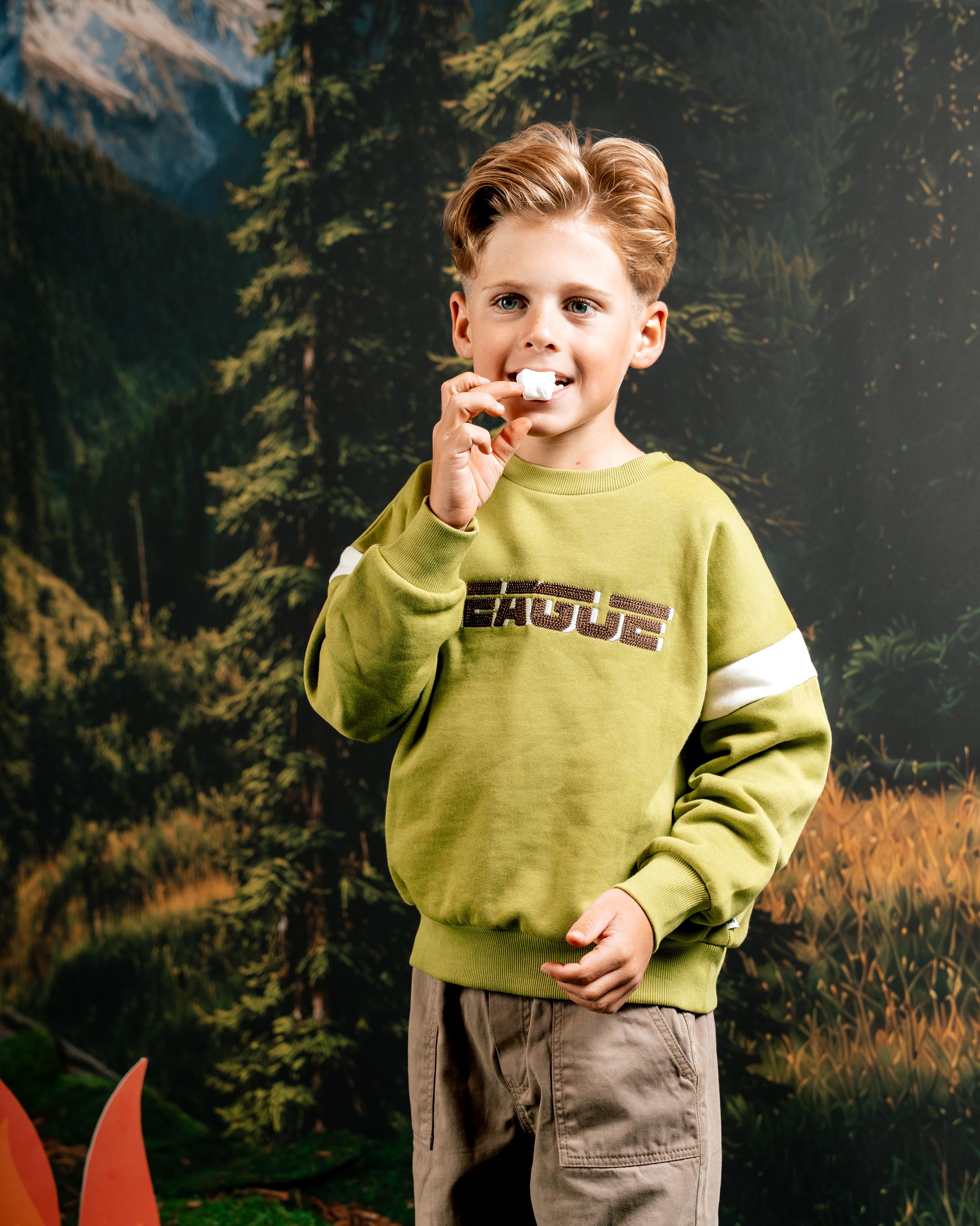 Limoengroene sweater met tekstprint | Olive