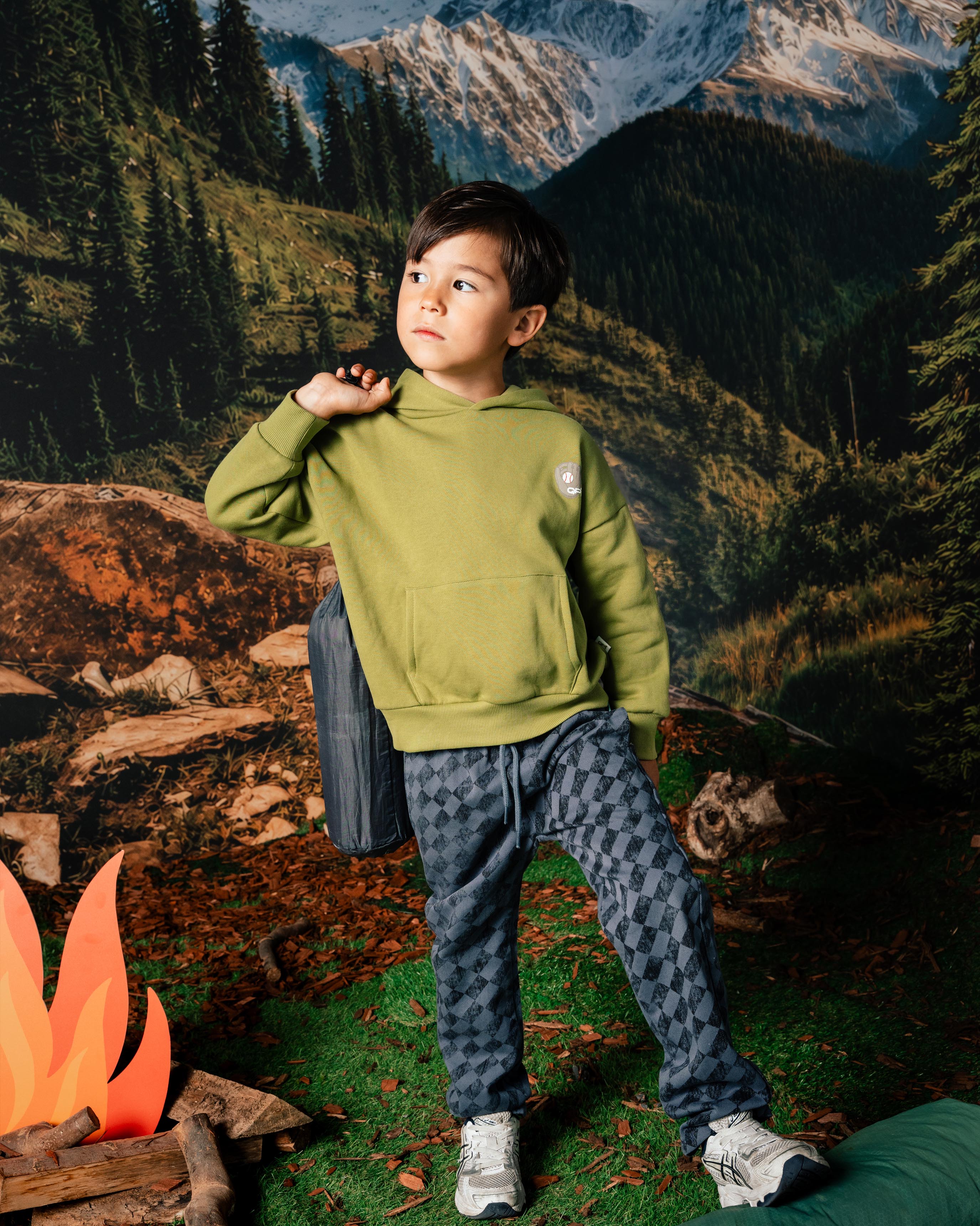 Limoengroene hoodie met rugprint | Olive