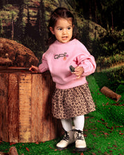 Lichtroze sweater met borstprint | Light Pink