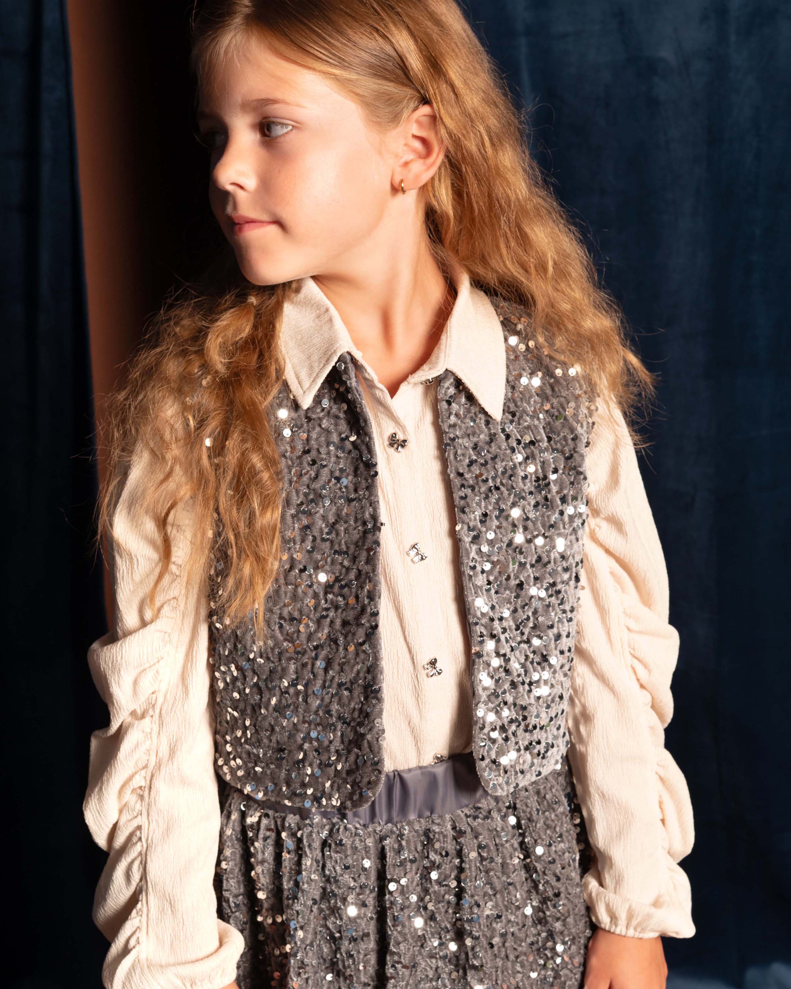 Grijs gilet met pailletten | Silver
