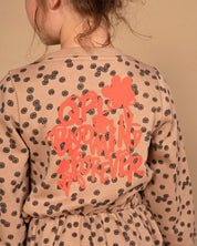 Beige jurk met all-over print | AOP Sand Flower